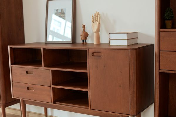 Sideboards & Consoles